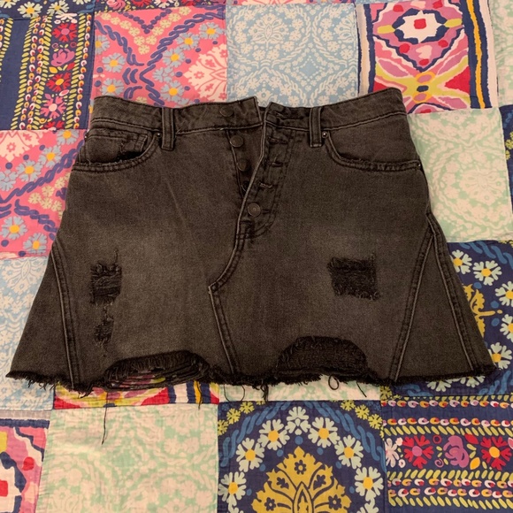 Free People dark grey denim mini skirt - Picture 2 of 4
